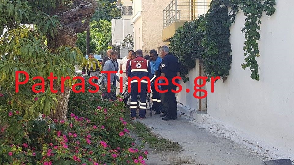 Πάτρα: Εργατικό ατύχημα σε σπίτι – Έπεσε από σκαλωσιά μπροστά στα μάτια τους (βίντεο)